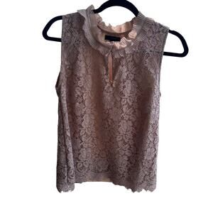 J Crew Size XL Ruffle Hem‎ Lace